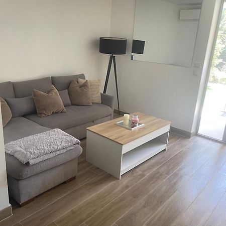 קאן סור מר Appartement Seyana - Agreable Avec Jardin Et Grande Veranda - Proche Mer מראה חיצוני תמונה